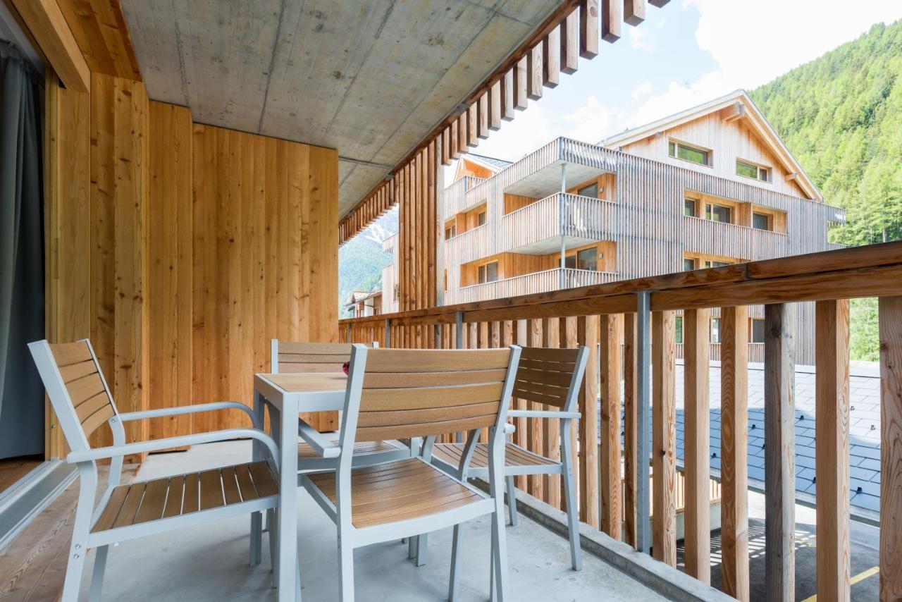 Montela Apartments - Haus C Saas-Grund Exterior photo